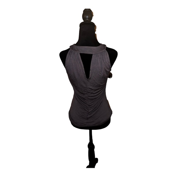 Women’s beaded and sequined sleeveless top - Picture 3 of 3